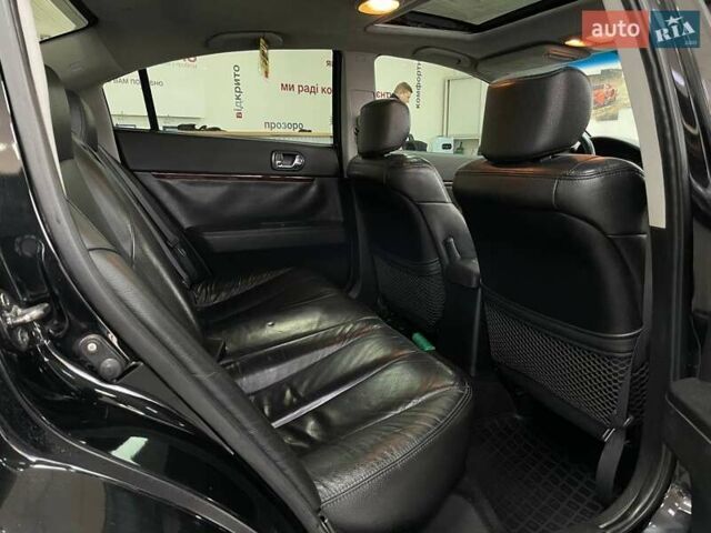 Чорний Міцубісі Галант, об'ємом двигуна 2.38 л та пробігом 211 тис. км за 5990 $, фото 32 на Automoto.ua