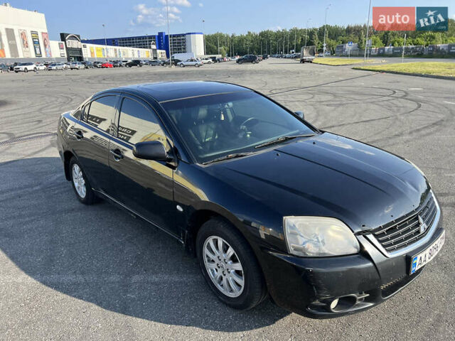 Черный Мицубиси Галант, объемом двигателя 2.4 л и пробегом 462 тыс. км за 5000 $, фото 3 на Automoto.ua