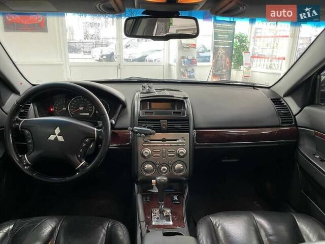 Чорний Міцубісі Галант, об'ємом двигуна 2.38 л та пробігом 211 тис. км за 5990 $, фото 22 на Automoto.ua