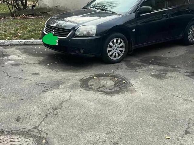 Черный Мицубиси Галант, объемом двигателя 2.4 л и пробегом 450 тыс. км за 4500 $, фото 2 на Automoto.ua