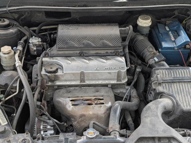 Черный Мицубиси Галант, объемом двигателя 2.4 л и пробегом 345 тыс. км за 3999 $, фото 15 на Automoto.ua