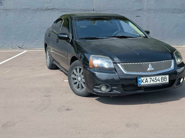 Черный Мицубиси Галант, объемом двигателя 2.4 л и пробегом 345 тыс. км за 3999 $, фото 4 на Automoto.ua