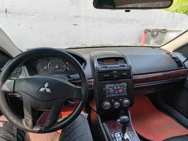 Черный Мицубиси Галант, объемом двигателя 2.4 л и пробегом 345 тыс. км за 3999 $, фото 21 на Automoto.ua