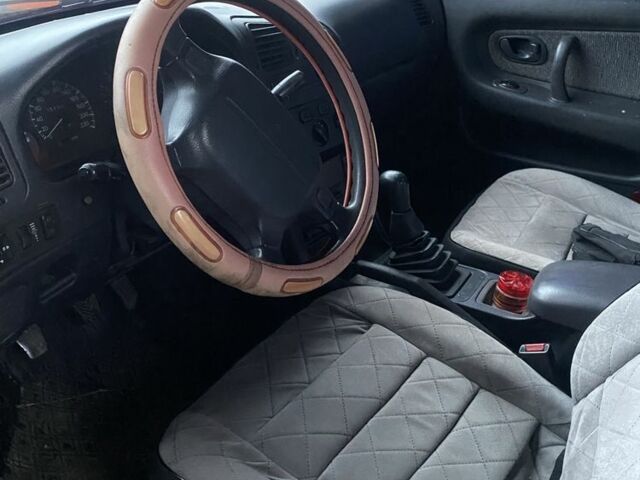 Фиолетовый Мицубиси Галант, объемом двигателя 2 л и пробегом 3 тыс. км за 1700 $, фото 7 на Automoto.ua