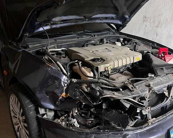 Фиолетовый Мицубиси Галант, объемом двигателя 2.4 л и пробегом 400 тыс. км за 1200 $, фото 4 на Automoto.ua