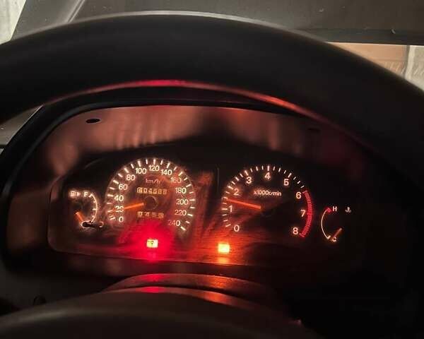 Фиолетовый Мицубиси Галант, объемом двигателя 2.4 л и пробегом 400 тыс. км за 1200 $, фото 9 на Automoto.ua