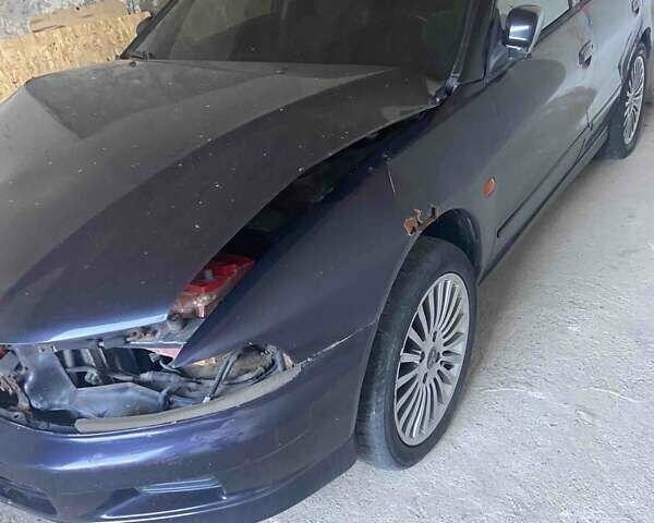 Фиолетовый Мицубиси Галант, объемом двигателя 2.4 л и пробегом 400 тыс. км за 1200 $, фото 2 на Automoto.ua