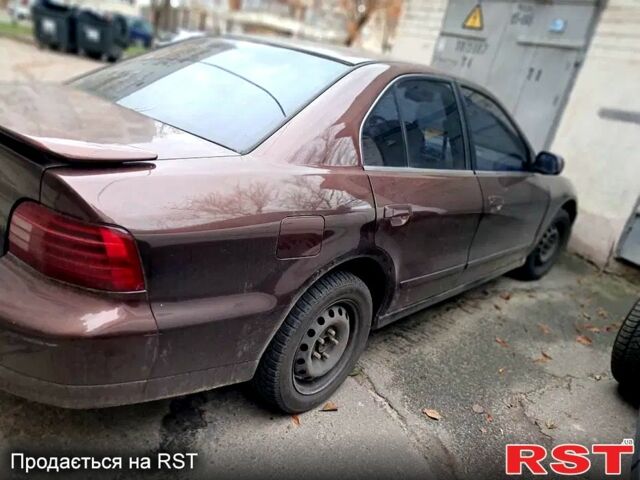 Коричневый Мицубиси Галант, объемом двигателя 2.4 л и пробегом 380 тыс. км за 2500 $, фото 5 на Automoto.ua