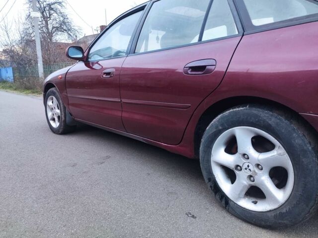 Красный Мицубиси Галант, объемом двигателя 2 л и пробегом 284 тыс. км за 1200 $, фото 7 на Automoto.ua