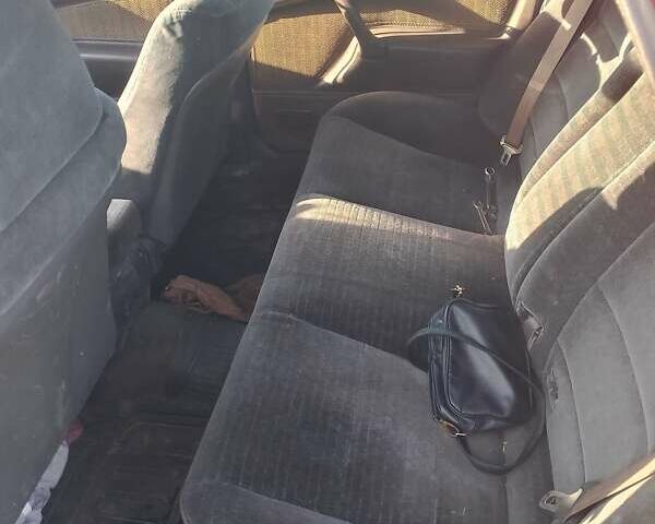 Червоний Міцубісі Галант, об'ємом двигуна 2 л та пробігом 300 тис. км за 850 $, фото 6 на Automoto.ua