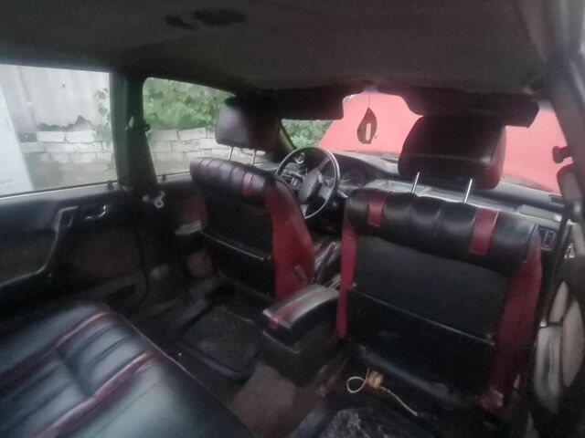 Червоний Міцубісі Галант, об'ємом двигуна 2 л та пробігом 150 тис. км за 832 $, фото 2 на Automoto.ua