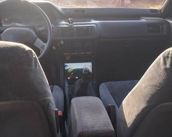 Червоний Міцубісі Галант, об'ємом двигуна 2 л та пробігом 300 тис. км за 850 $, фото 4 на Automoto.ua