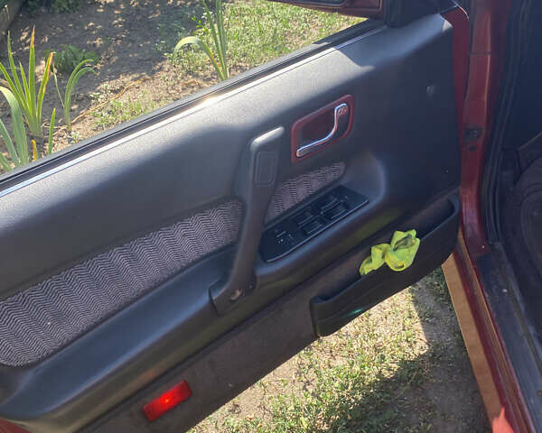 Красный Мицубиси Галант, объемом двигателя 2 л и пробегом 341 тыс. км за 1500 $, фото 9 на Automoto.ua