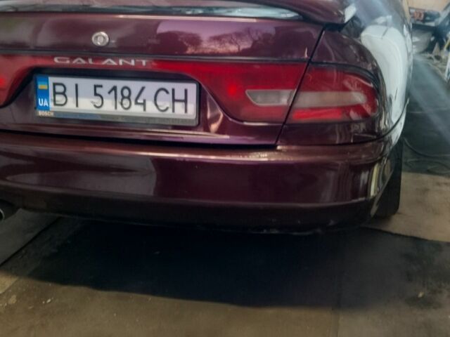 Червоний Міцубісі Галант, об'ємом двигуна 2 л та пробігом 275 тис. км за 2200 $, фото 2 на Automoto.ua