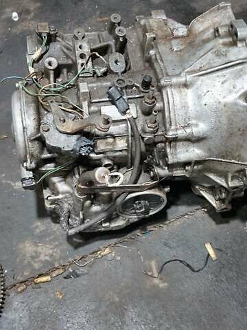 Красный Мицубиси Галант, объемом двигателя 2 л и пробегом 275 тыс. км за 2200 $, фото 4 на Automoto.ua