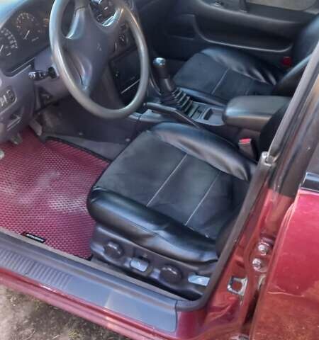 Красный Мицубиси Галант, объемом двигателя 2 л и пробегом 270 тыс. км за 2700 $, фото 4 на Automoto.ua