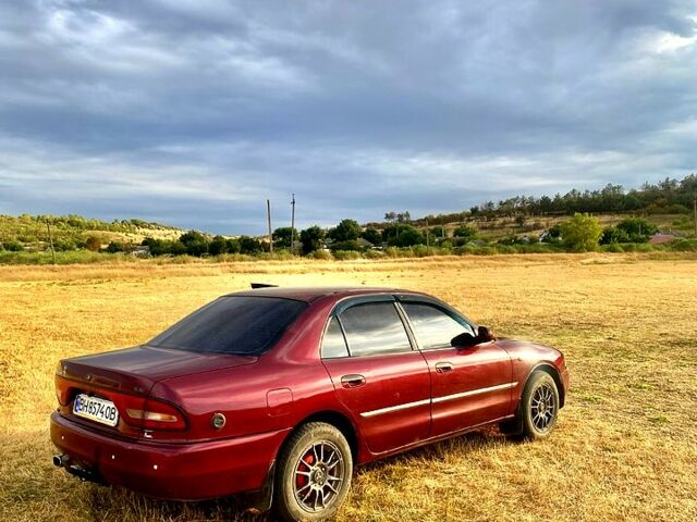 Червоний Міцубісі Галант, об'ємом двигуна 1.8 л та пробігом 250 тис. км за 2500 $, фото 5 на Automoto.ua