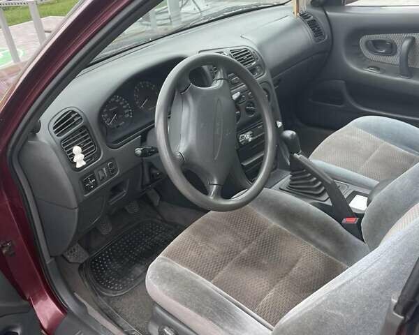 Красный Мицубиси Галант, объемом двигателя 2 л и пробегом 250 тыс. км за 2100 $, фото 5 на Automoto.ua