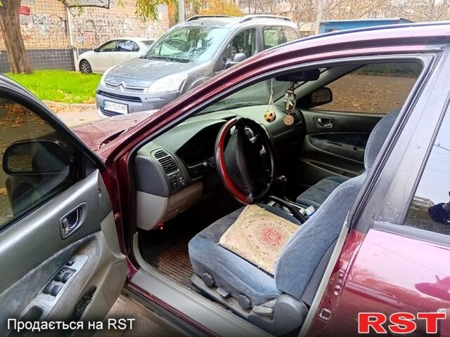 Червоний Міцубісі Галант, об'ємом двигуна 2 л та пробігом 0 тис. км за 2500 $, фото 2 на Automoto.ua