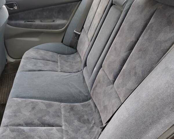 Червоний Міцубісі Галант, об'ємом двигуна 2 л та пробігом 257 тис. км за 3700 $, фото 4 на Automoto.ua