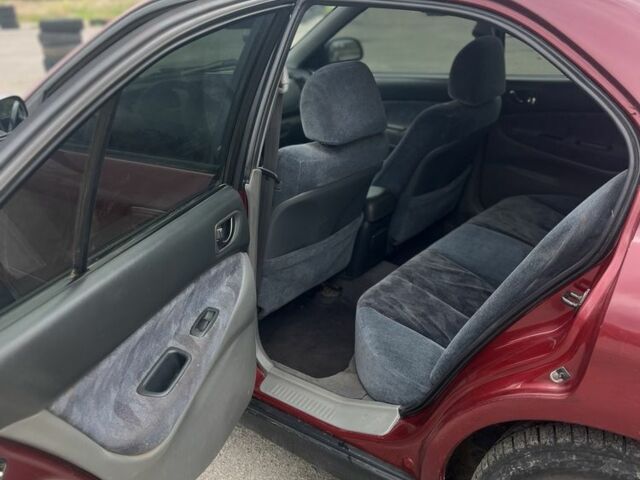 Красный Мицубиси Галант, объемом двигателя 2 л и пробегом 200 тыс. км за 2999 $, фото 14 на Automoto.ua