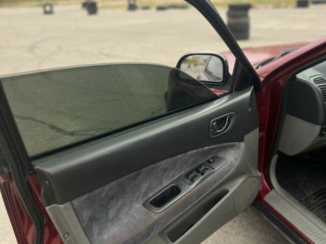 Красный Мицубиси Галант, объемом двигателя 2 л и пробегом 200 тыс. км за 2999 $, фото 11 на Automoto.ua