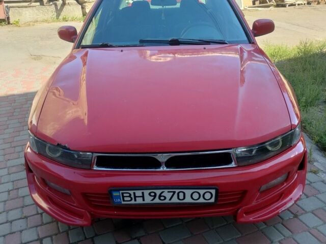Червоний Міцубісі Галант, об'ємом двигуна 2.5 л та пробігом 300 тис. км за 3500 $, фото 12 на Automoto.ua