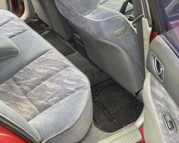 Красный Мицубиси Галант, объемом двигателя 2.5 л и пробегом 350 тыс. км за 2850 $, фото 25 на Automoto.ua