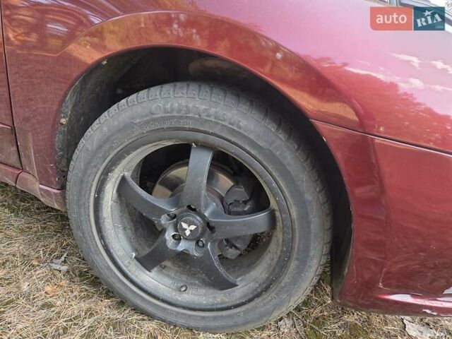 Красный Мицубиси Галант, объемом двигателя 2.4 л и пробегом 236 тыс. км за 4000 $, фото 1 на Automoto.ua