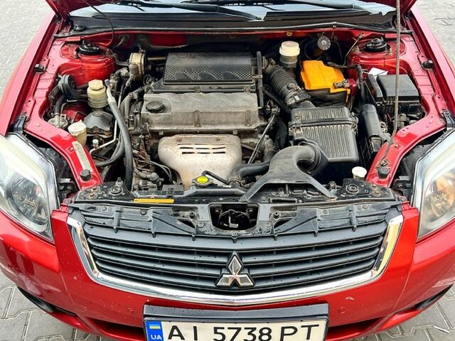 Червоний Міцубісі Галант, об'ємом двигуна 2.4 л та пробігом 300 тис. км за 5800 $, фото 1 на Automoto.ua