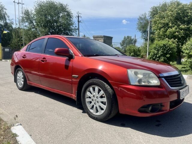 Красный Мицубиси Галант, объемом двигателя 2.4 л и пробегом 256 тыс. км за 5699 $, фото 1 на Automoto.ua