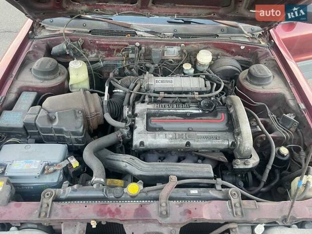 Червоний Міцубісі Галант, об'ємом двигуна 2 л та пробігом 493 тис. км за 1700 $, фото 6 на Automoto.ua