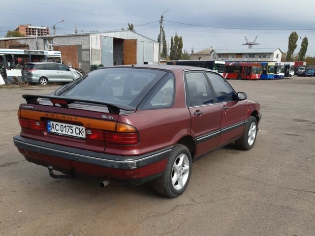 Мицубиси Галант 1990 в Николаеве на Automoto.ua Красный Мицубиси Галант, объемом двигателя 1.8 л и пробегом 236 тыс. км за 1500 $, фото 5 на Automoto.ua