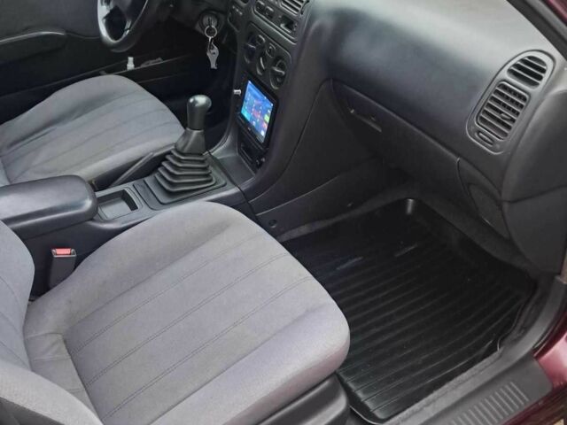 Красный Мицубиси Галант, объемом двигателя 2 л и пробегом 270 тыс. км за 2000 $, фото 2 на Automoto.ua