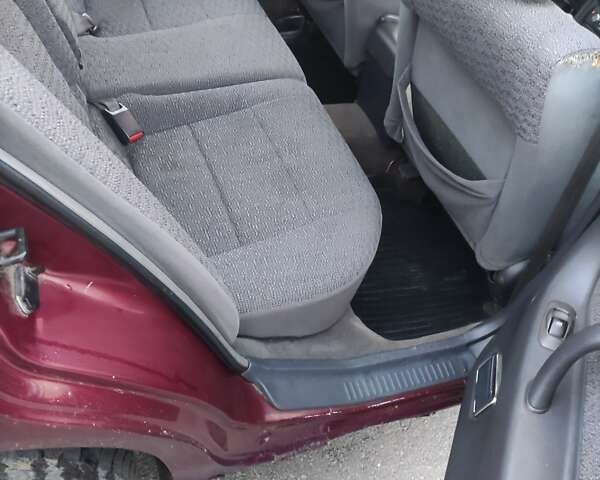 Красный Мицубиси Галант, объемом двигателя 2 л и пробегом 284 тыс. км за 1200 $, фото 11 на Automoto.ua