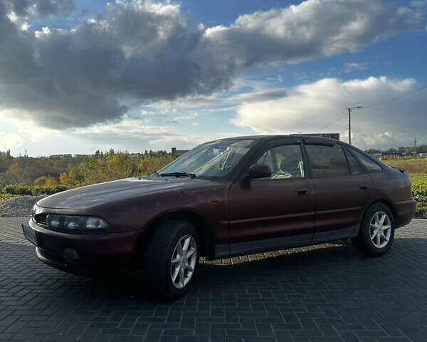 Красный Мицубиси Галант, объемом двигателя 2 л и пробегом 370 тыс. км за 2500 $, фото 5 на Automoto.ua