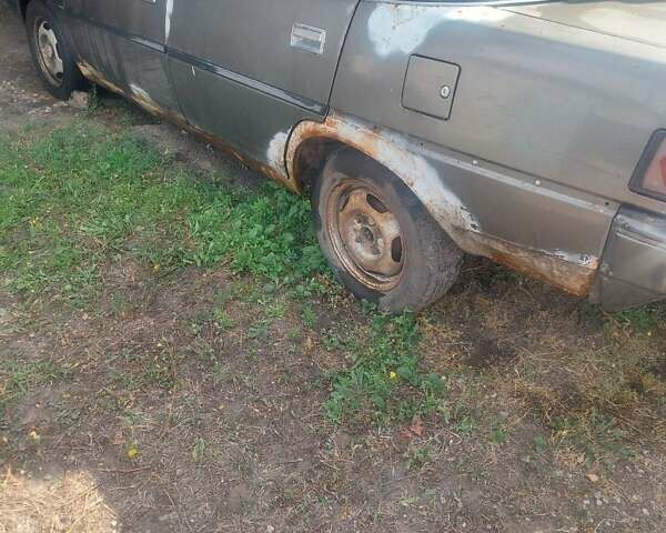 Міцубісі Галант, об'ємом двигуна 0 л та пробігом 300 тис. км за 500 $, фото 1 на Automoto.ua