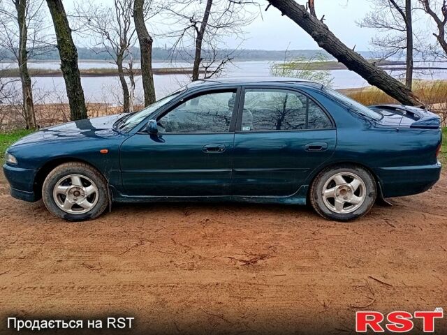 Мицубиси Галант, объемом двигателя 2 л и пробегом 0 тыс. км за 3300 $, фото 5 на Automoto.ua