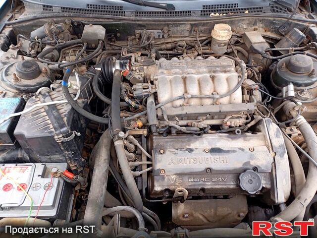 Мицубиси Галант, объемом двигателя 2 л и пробегом 0 тыс. км за 3300 $, фото 11 на Automoto.ua