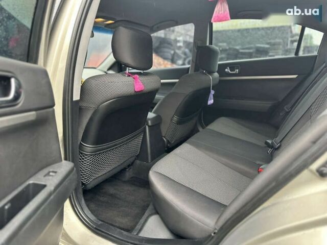 Міцубісі Галант, об'ємом двигуна 2.4 л та пробігом 186 тис. км за 4490 $, фото 6 на Automoto.ua