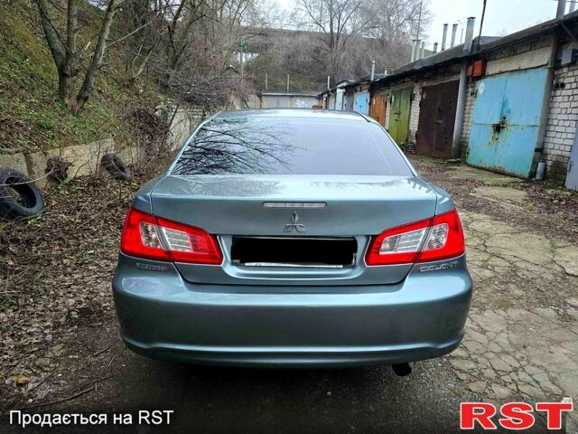 Мицубиси Галант, объемом двигателя 2.4 л и пробегом 182 тыс. км за 6100 $, фото 4 на Automoto.ua