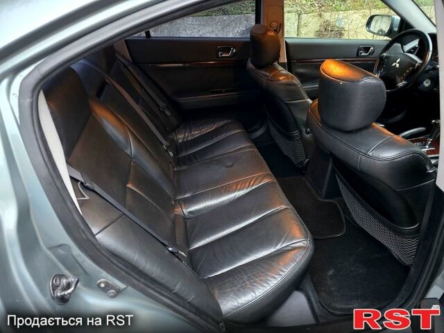 Мицубиси Галант, объемом двигателя 2.4 л и пробегом 182 тыс. км за 6100 $, фото 9 на Automoto.ua