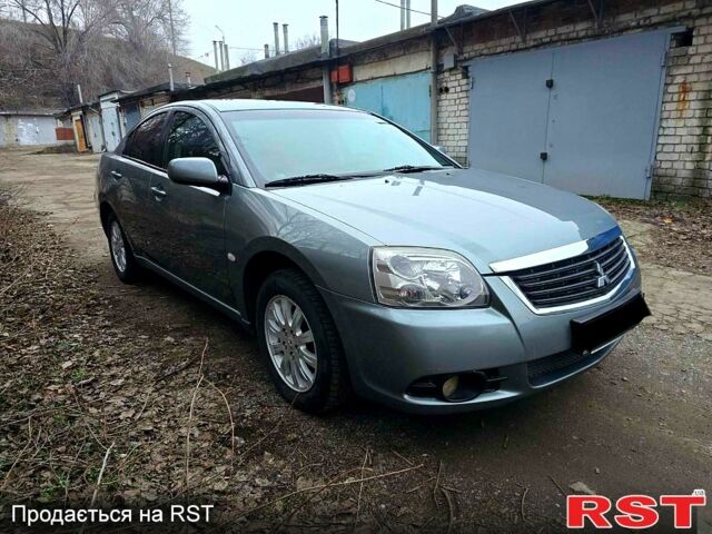 Мицубиси Галант, объемом двигателя 2.4 л и пробегом 182 тыс. км за 6100 $, фото 5 на Automoto.ua