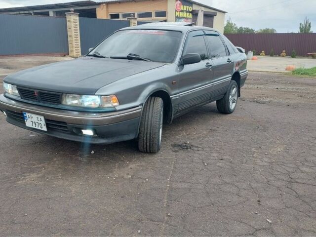 Серый Мицубиси Галант, объемом двигателя 2 л и пробегом 340 тыс. км за 2000 $, фото 2 на Automoto.ua