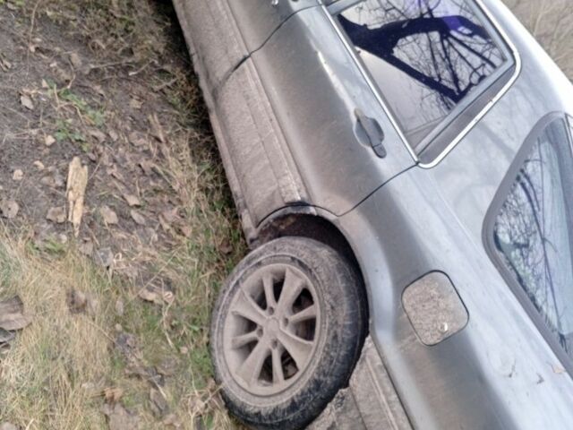 Серый Мицубиси Галант, объемом двигателя 2 л и пробегом 10 тыс. км за 1100 $, фото 2 на Automoto.ua