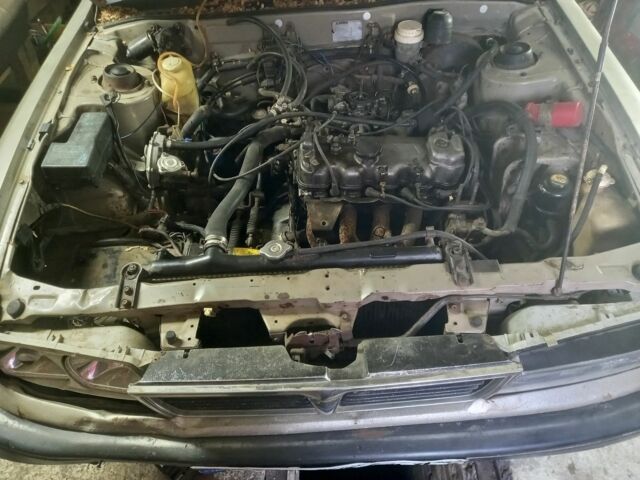 Сірий Міцубісі Галант, об'ємом двигуна 1.8 л та пробігом 400 тис. км за 400 $, фото 1 на Automoto.ua