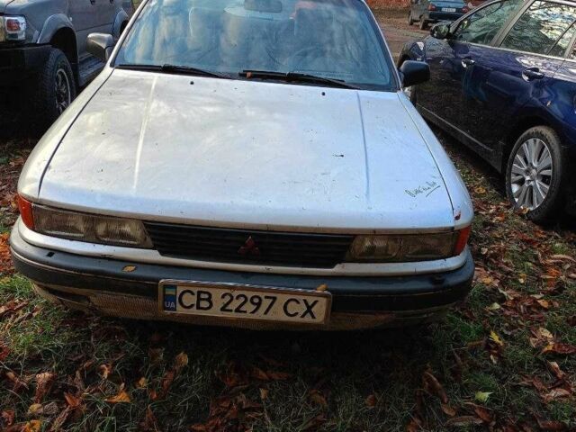 Мицубиси Галант 1988 в Чернигове на Automoto.ua Серый Мицубиси Галант, объемом двигателя 1.8 л и пробегом 300 тыс. км за 500 $, фото 1 на Automoto.ua
