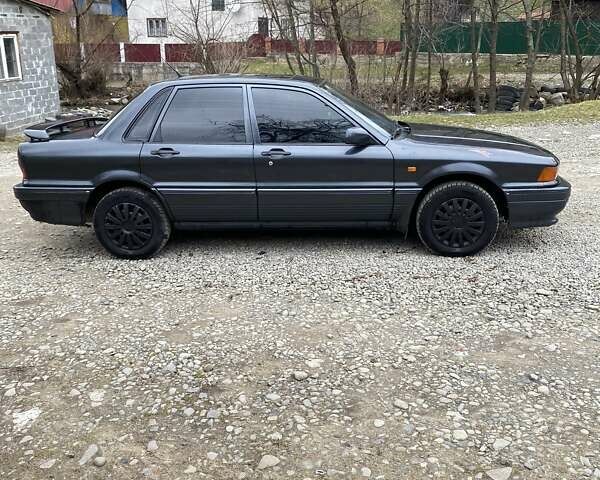 Серый Мицубиси Галант, объемом двигателя 1.8 л и пробегом 300 тыс. км за 1500 $, фото 4 на Automoto.ua