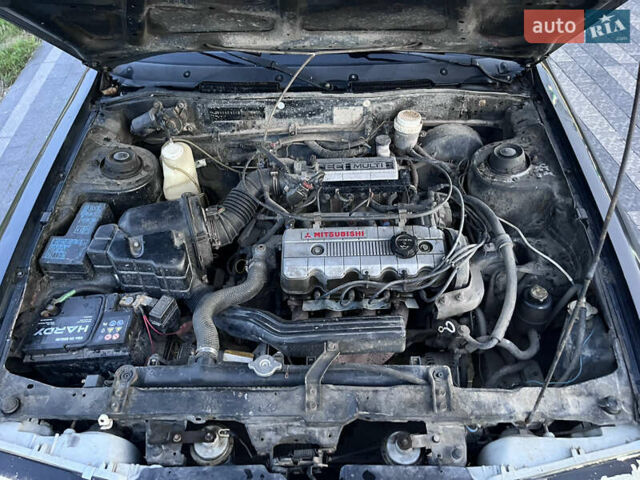 Сірий Міцубісі Галант, об'ємом двигуна 1.76 л та пробігом 380 тис. км за 1500 $, фото 14 на Automoto.ua