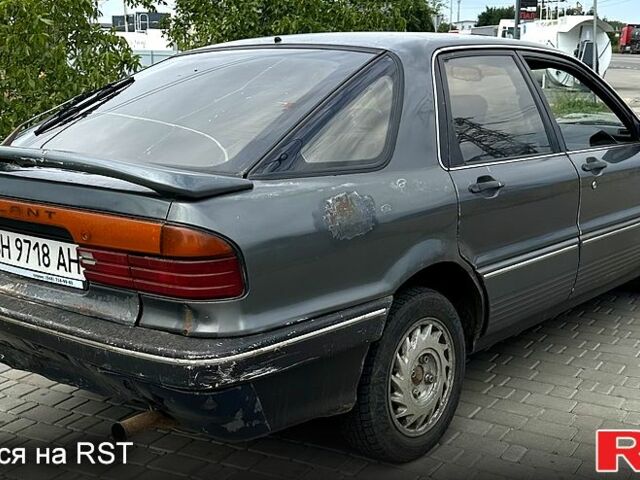 Сірий Міцубісі Галант, об'ємом двигуна 2 л та пробігом 250 тис. км за 950 $, фото 2 на Automoto.ua